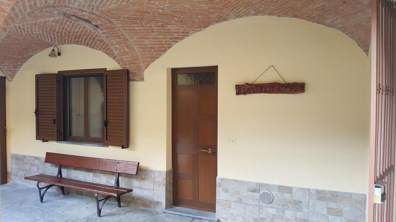Montalto Dora La Taverna Di Tony Bed & Breakfast エクステリア 写真